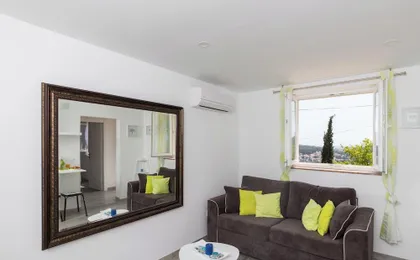 Apartment Semi