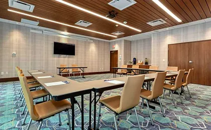 Holiday Inn Express & Suites Charlotte - Ballantyne by IHG