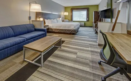 Holiday Inn Express Hotel & Suites Corsicana I-45