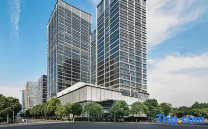 Crowne Plaza HANGZHOU RIVERSIDE by IHG