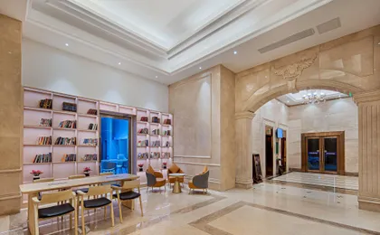 Vienna International Hotel Shenzhen Pinghu Metro Station