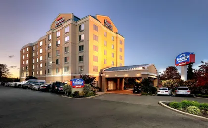 Fairfield Inn & Suites By Marriott Woodbridge