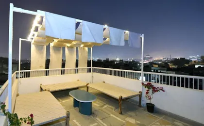 Pink Elephant Haveli - Hostel