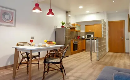 MH Apartments S. Familia