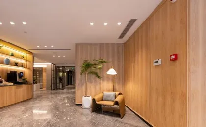 Super8 Hotel (Beijing Gongti Sanlitun Taiguli)