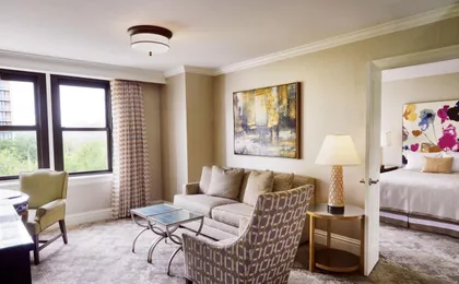 The Raphael Hotel, Autograph Collection