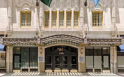 Club Quarters Hotel in Houston