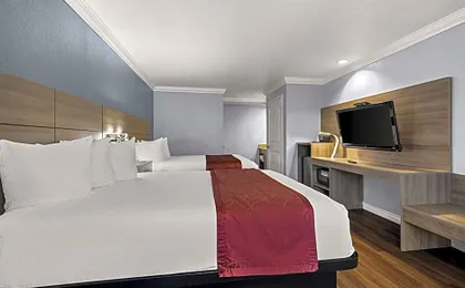 Best Western Moreno Hotel & Suites