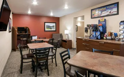 My Place Hotel - Jamestown, Nd