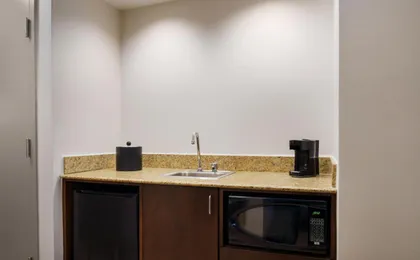 Hampton Inn Chicago-Midway Airport (H)