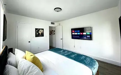 EcoStays Comfort Apartment Near Miami Airport 308