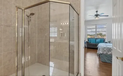 Port Charlotte 4 Bedroom Pool Vacation Home on Canal 4 Home
