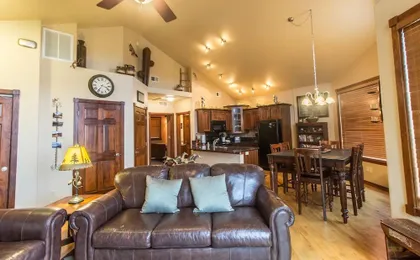 Marys Lake Lodge Mountain Resort And Condos