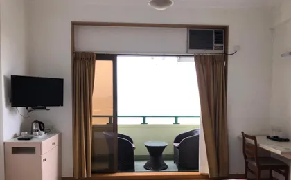 Sea Green Hotel