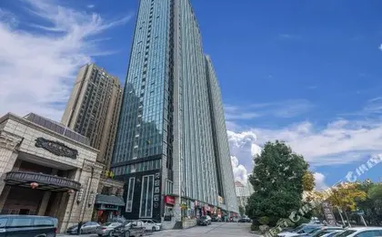Huarong Hotel (Wuhan University Donghu Branch)