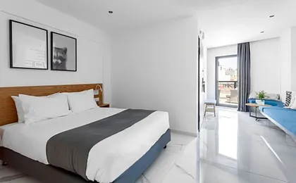 Melo Athens