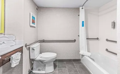 Hampton Inn Columbus-North