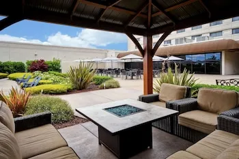 DoubleTree by Hilton Hotel Pleasanton at the Club