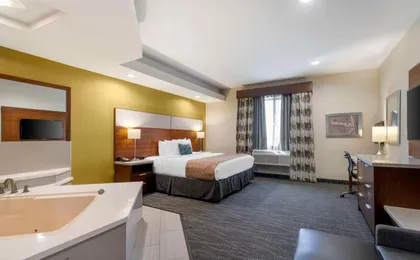 Best Western Plus Gardena Inn & Suites