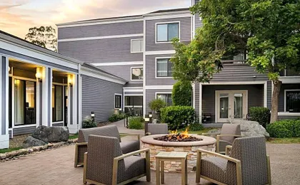 Courtyard by Marriott San Francisco Larkspur Landing/Marin County