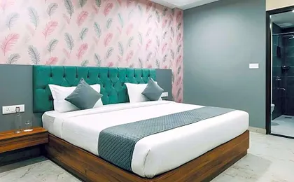 RECONNECT SUITES