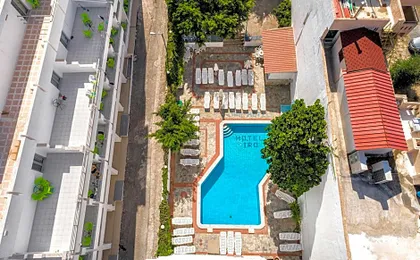 Hotel Iro