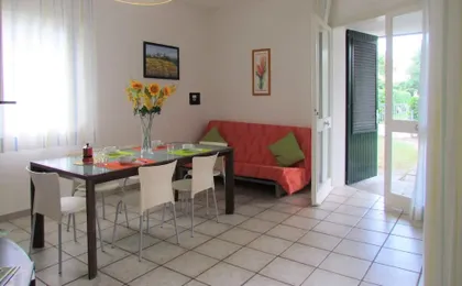Intimate Villa With Private Garden