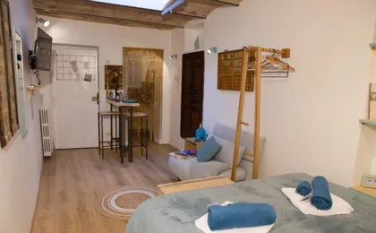 Private Modern Studio Paolina City Center