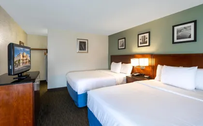 Days Inn by Wyndham Greenville