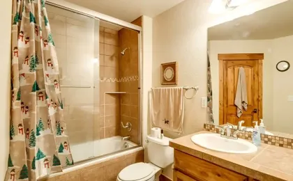Central Fraser Condo 8 Mi to Winter Park Ski!