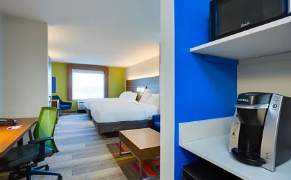 Holiday Inn Express Hotel & Suites Tampa-Fairgrounds-Casino By IHG