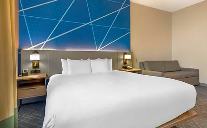 Comfort Inn & Suites Frisco East - McKinney