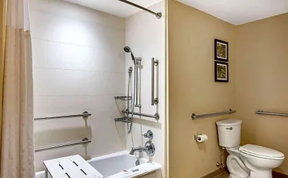 Comfort Inn & Suites At CrossPlex Village