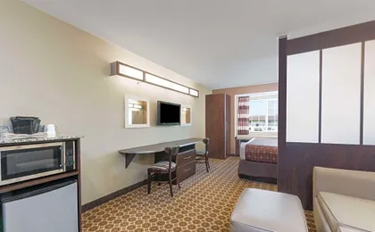 Microtel Inn & Suites By Wyndham Dickinson