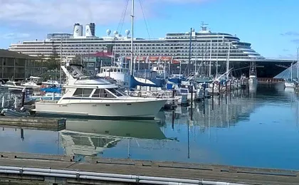 Astoria Riverwalk Inn