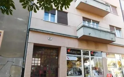 Apartment Domi Kvatric
