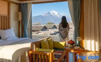 Halfway up the mountain, it's mine; the mountain retreats into seclusion