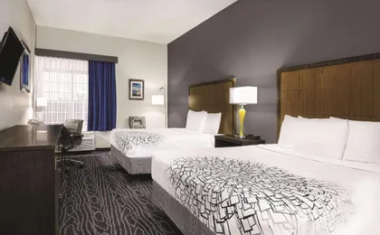 La Quinta Inn & Suites by Wyndham Mercedes