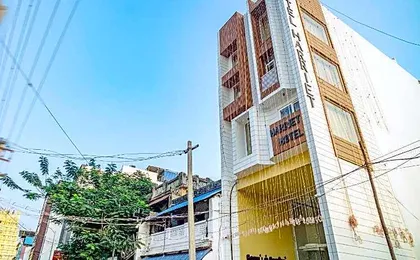 Hotel Harriet, 50m away from Temple Rameshwaram