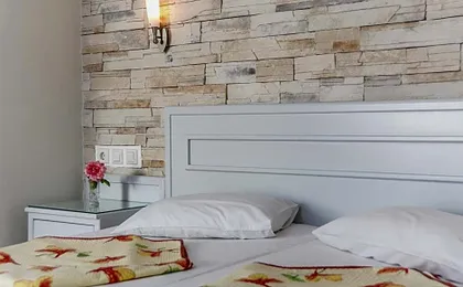 Plaka Hotel I