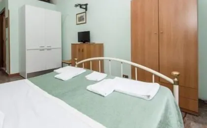 Vatican Rooms Guest House (Adults only)