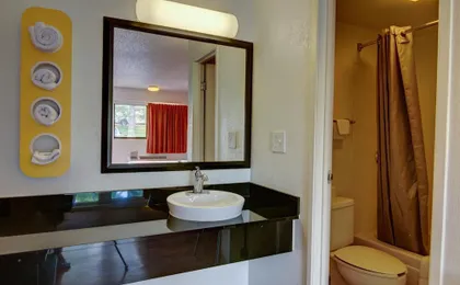 Days Inn by Wyndham Kansas City Northeast