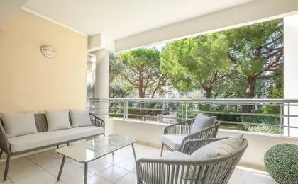 200 Dolce Vita in Cannes