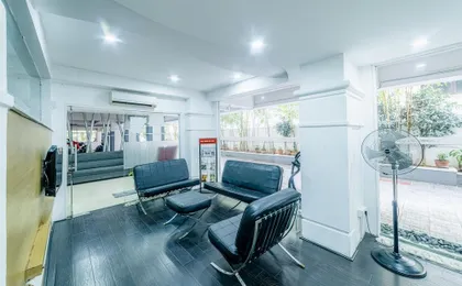 At Home Apartment Hotel
