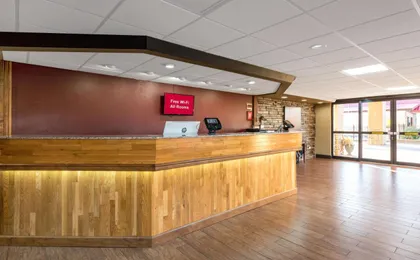 Red Roof Inn & Suites Pigeon Forge - Parkway
