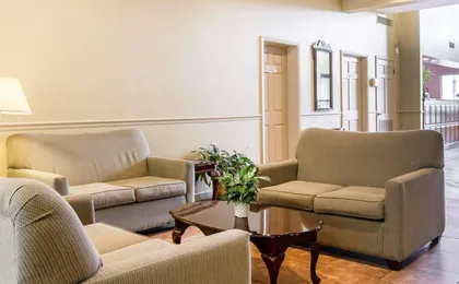 Econo Lodge Birmingham Al