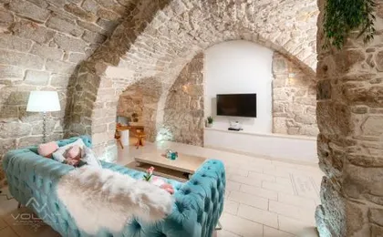 Luxury Apartment Volat