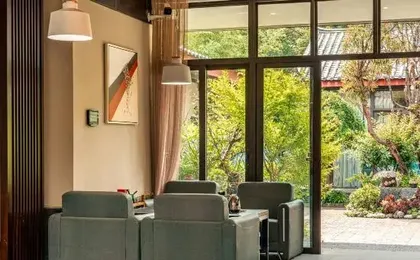Lijiang Nuoqi Snow Mountain Blossom Court Resort Villa