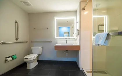 Microtel Inn & Suites By Wyndham Columbia/At Fort Jackson
