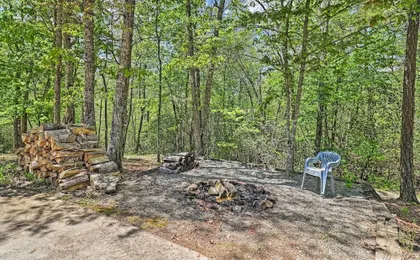Private Bryson City Ranch Retreat w/ Mtn Views!